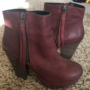 Burgundy Steve Madden Booties